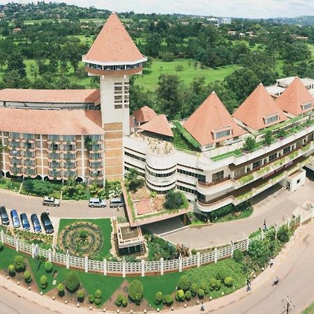 Golf Course Hotel Кампала Екстериор снимка